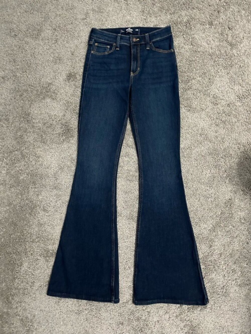Hollister High Rise Flare Jeans Dark Wash Y2K Retro Size 26R Boho Chic - Picture 2 of 10